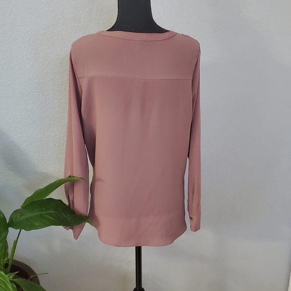 Blouse - Picture 2 of 5